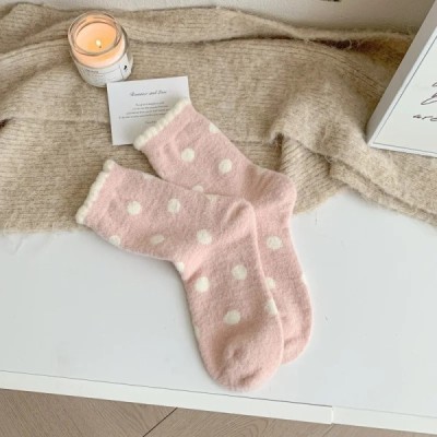 A Pair of Sweet Thickened Socks Pink Strawberry Soft Skin-friendly War